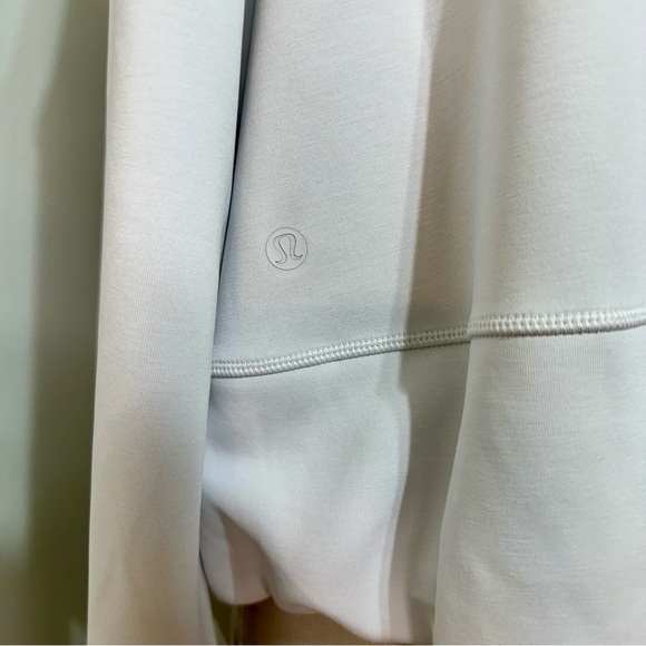 Lululemon Softstreme Full Zip Hoodie Jacket Light Vapor Size 10 NWT - Picture 9 of 10